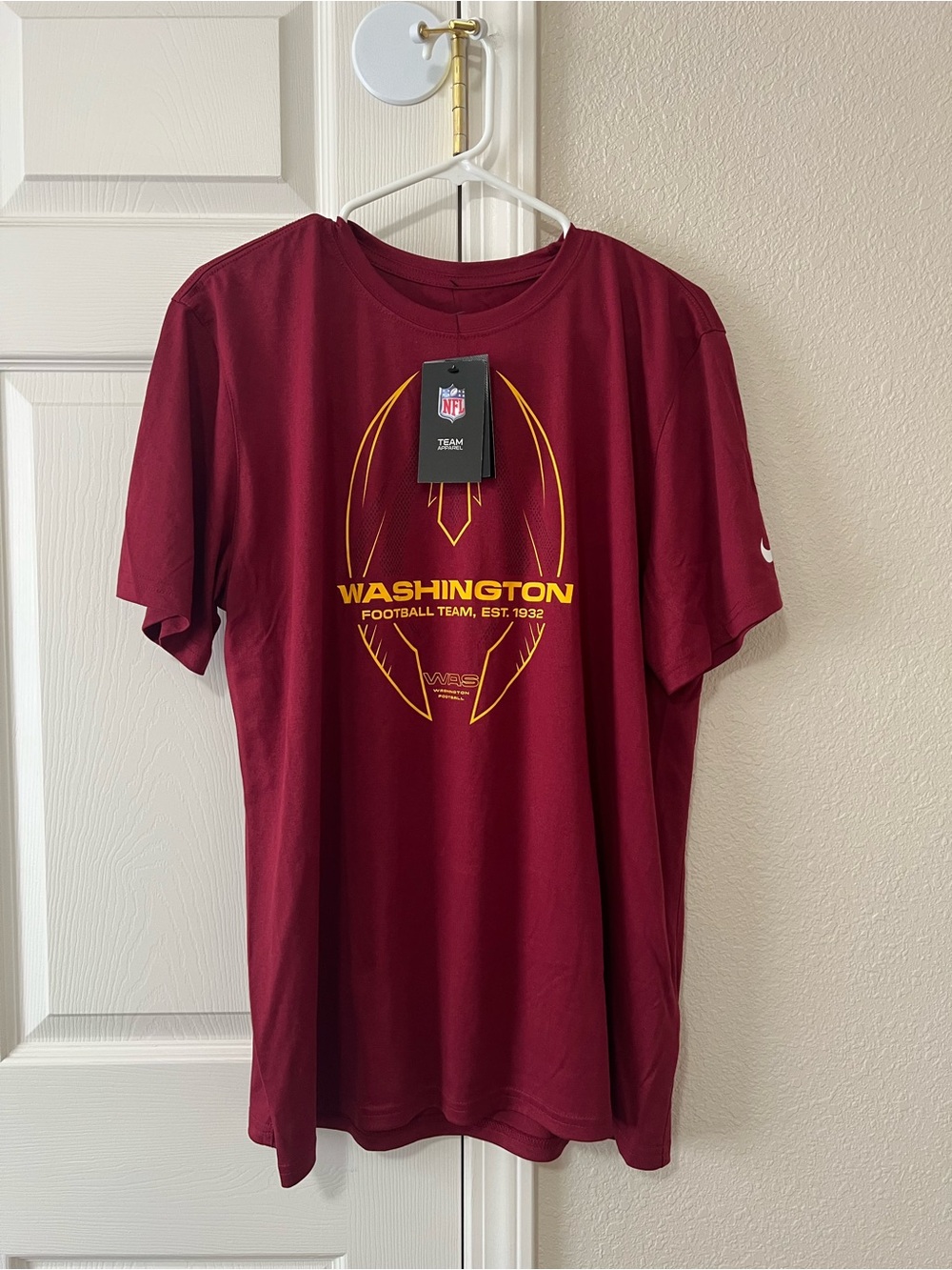 Nike Dri-FIT Washington Football Team NFL Graphic Tee XL Performance NWT